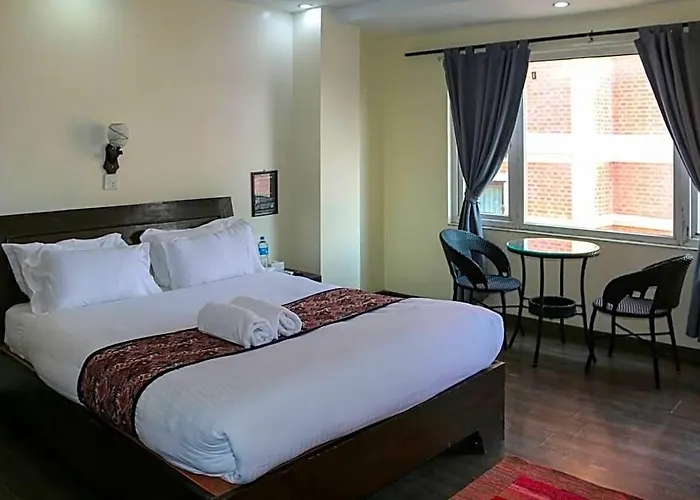 11 Thamel Aparthotel 3*